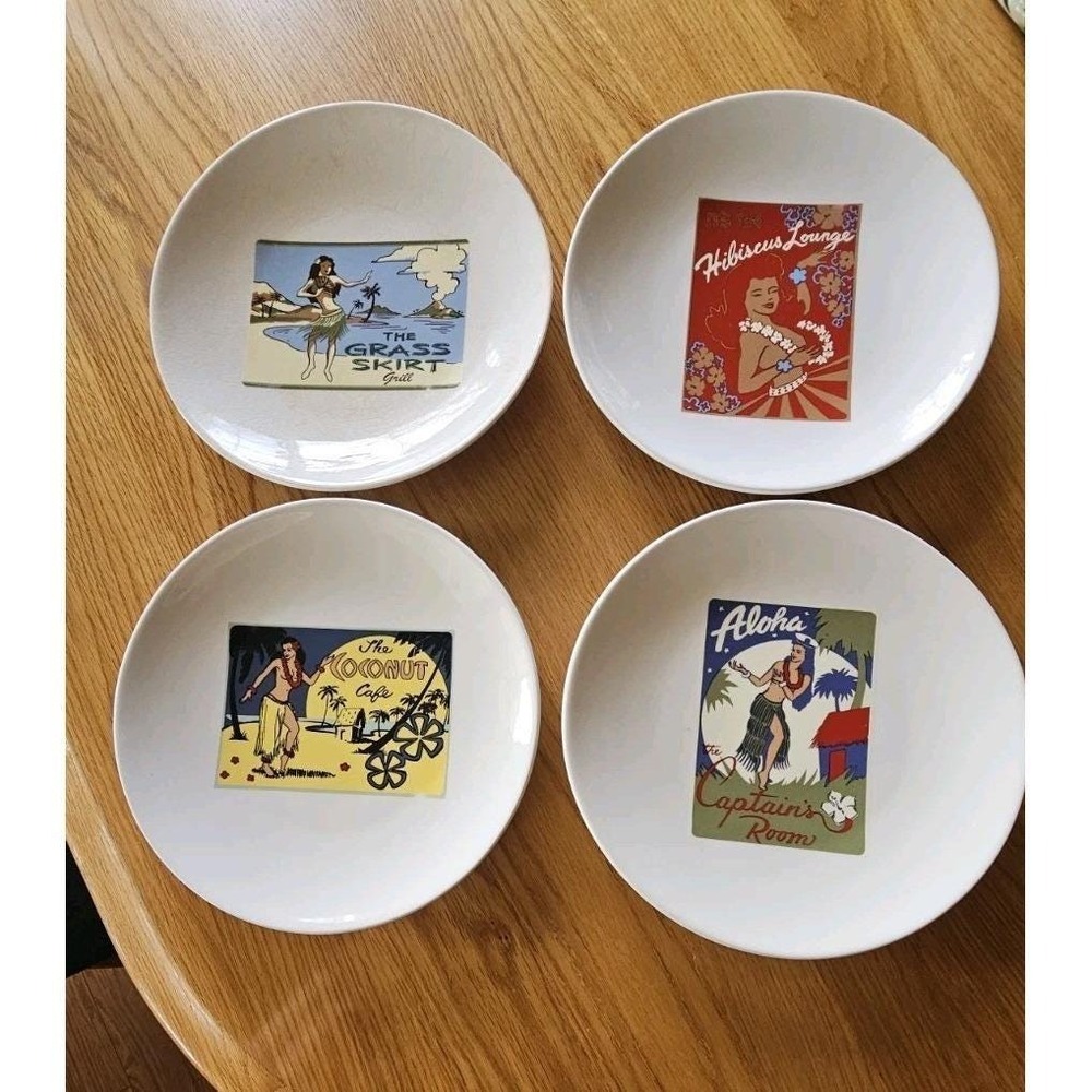 Set of 4 Pottery Barn ALOHA GIRLS 8" Plates Hawaii Cocktail Recipes on Back